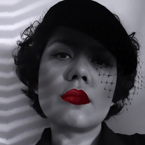 Meet your Posher, Maria - Picture 1 of 1